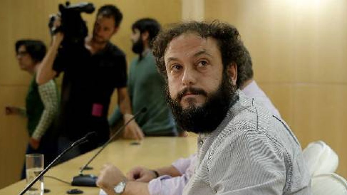 El concejal de distrito de Madrid, Guillermo Zapata, el pasado día 15.-Foto: JOSÉ LUIS ROCA
