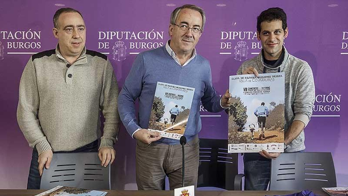 Ezequiel Rodrigo, Ángel Carretón y Carlos Ortega durante la presentación del evento-Santi Otero