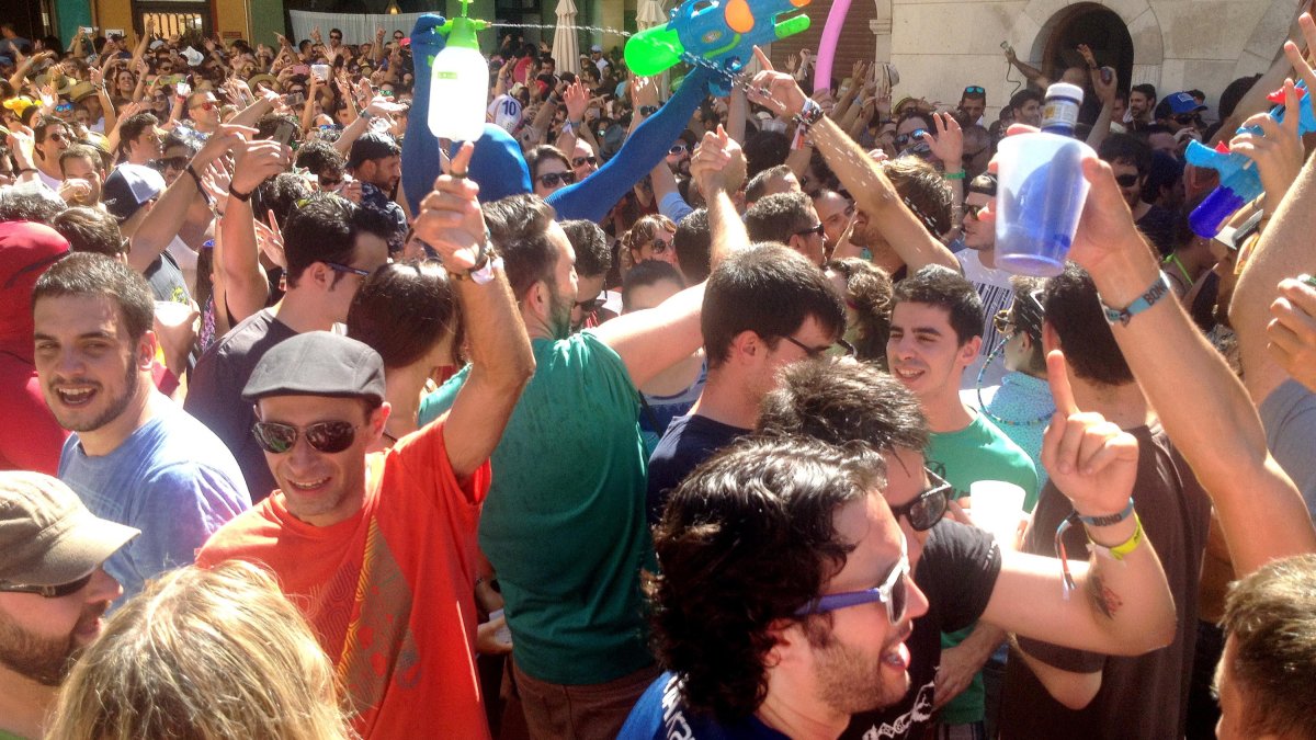 Aranda de Duero se apresta a recibir a miles de personas que acudirán esta semana al festival Sonorama.