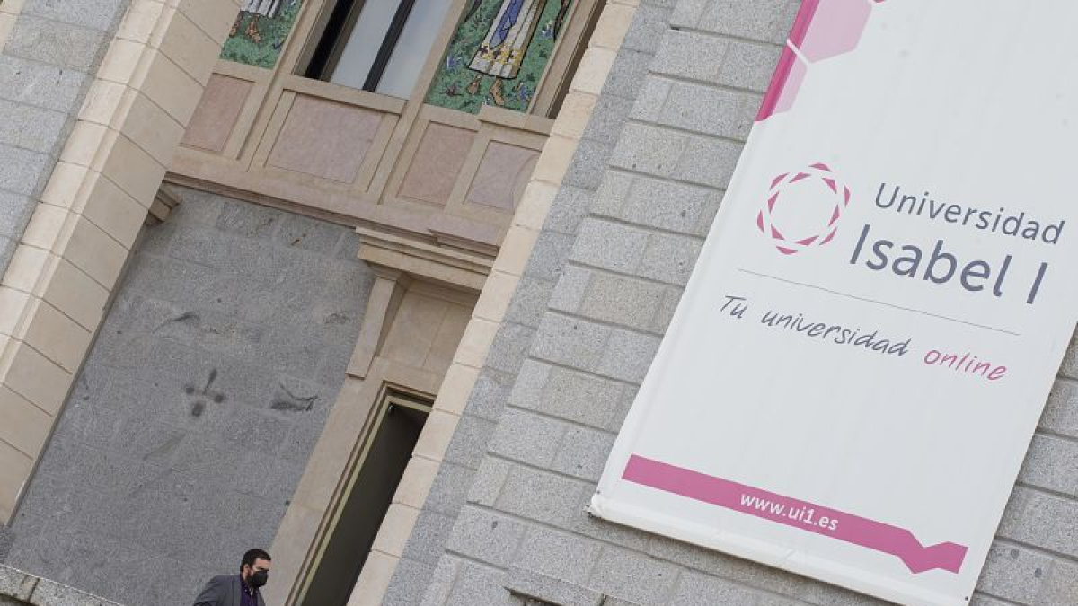 La sede de la Universidad Isabel I, en la calle Fernán González. 