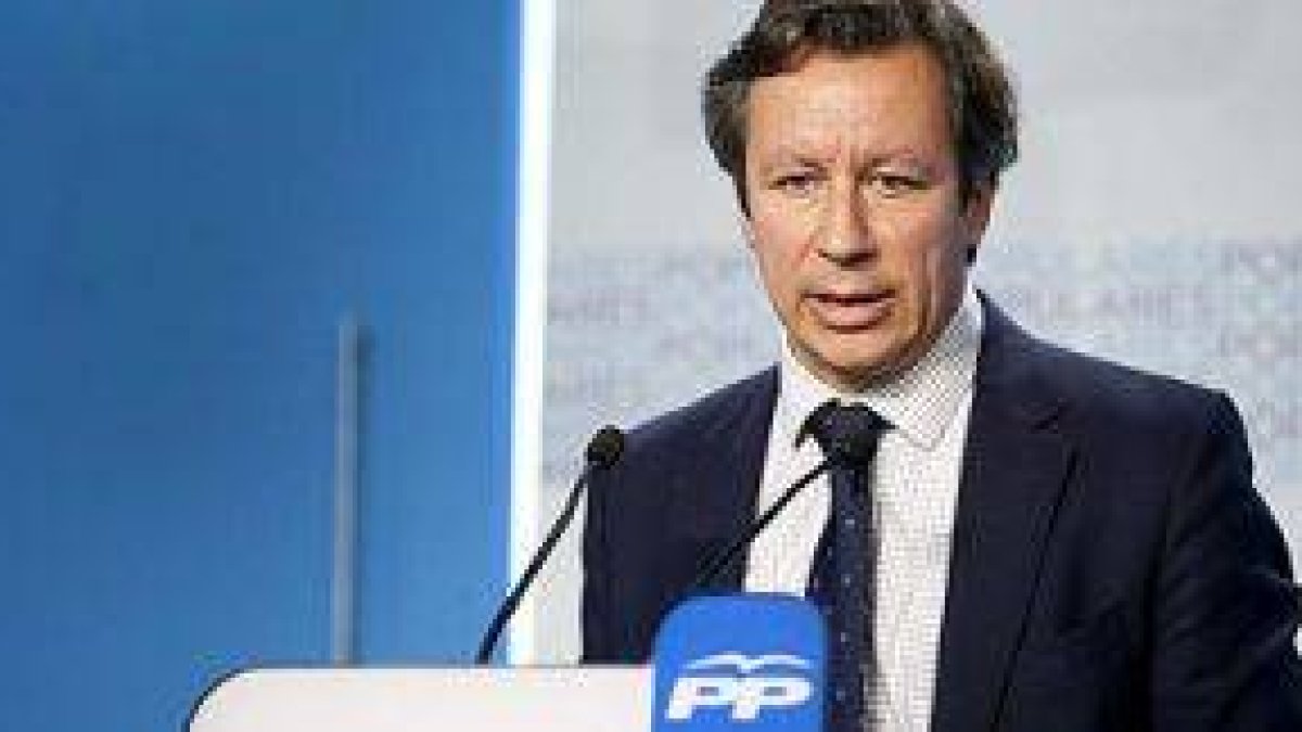 Carlos Floriano durante su intervención.-Foto: EFE / TARIK