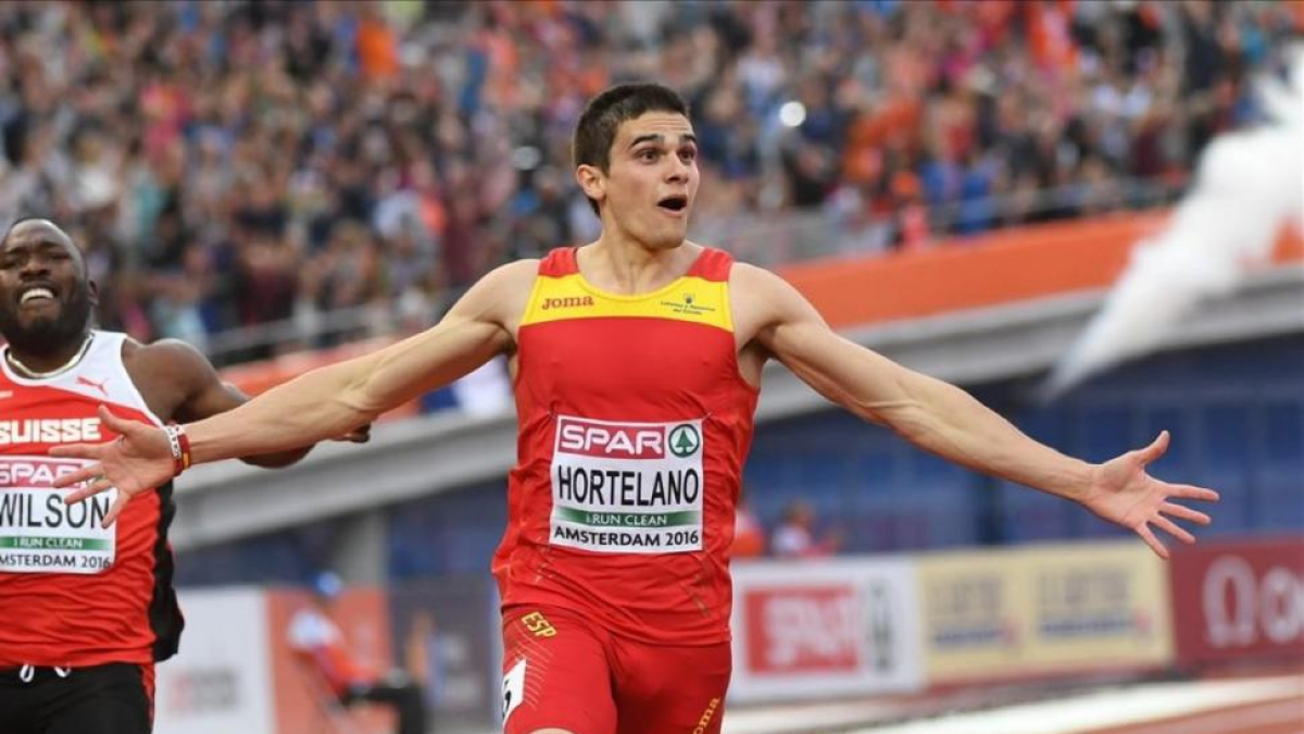 Bruno Hortelano, nada más proclamarse campeón de Europa de 200 en Amsterdam en julio pasado.-AP / GEERT VANDEN WIJNGAERT