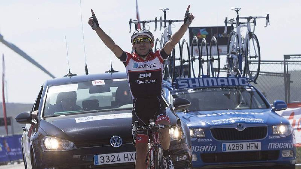 David Belda entre vencedor en Lubián en 2014.-J.L. LEAL