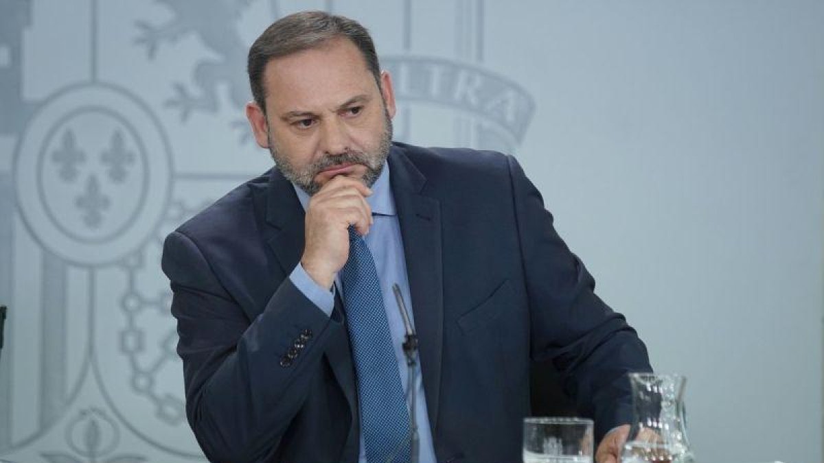 El secretario de Organización del PSOE y ministro de Fomento, José Luis Ábalos.-JOSÉ LUIS ROCA