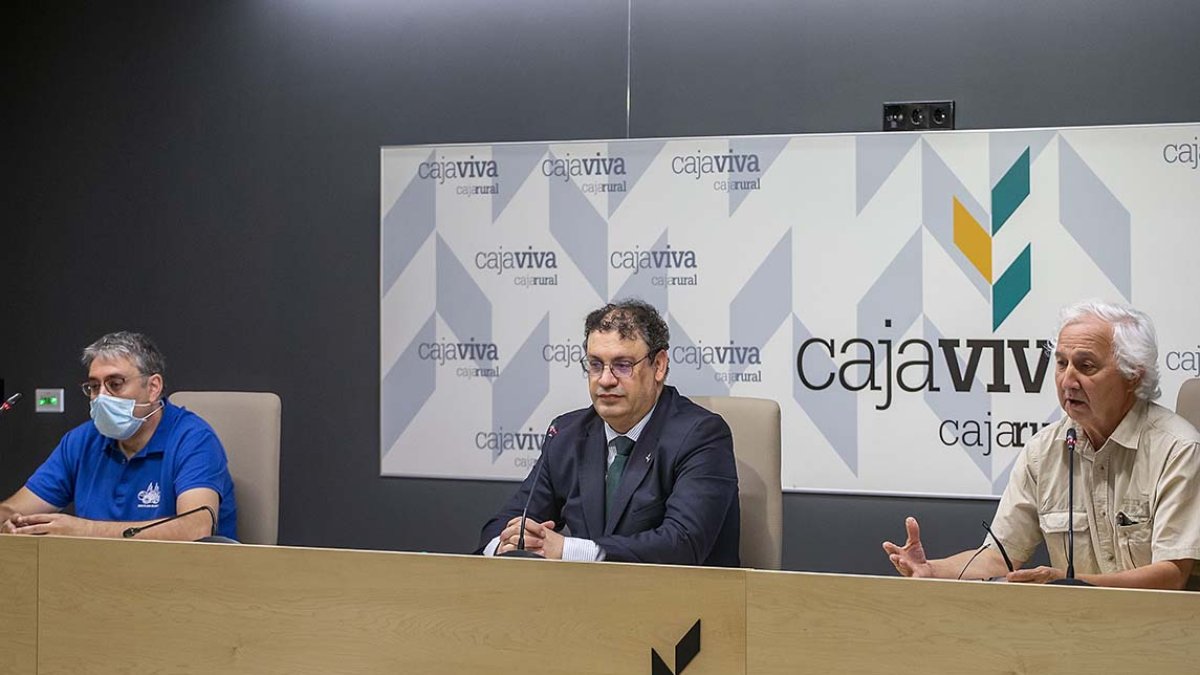 Alfredo Gordillo, Germán Martínez y Antonio Arroyo. SANTI OTERO