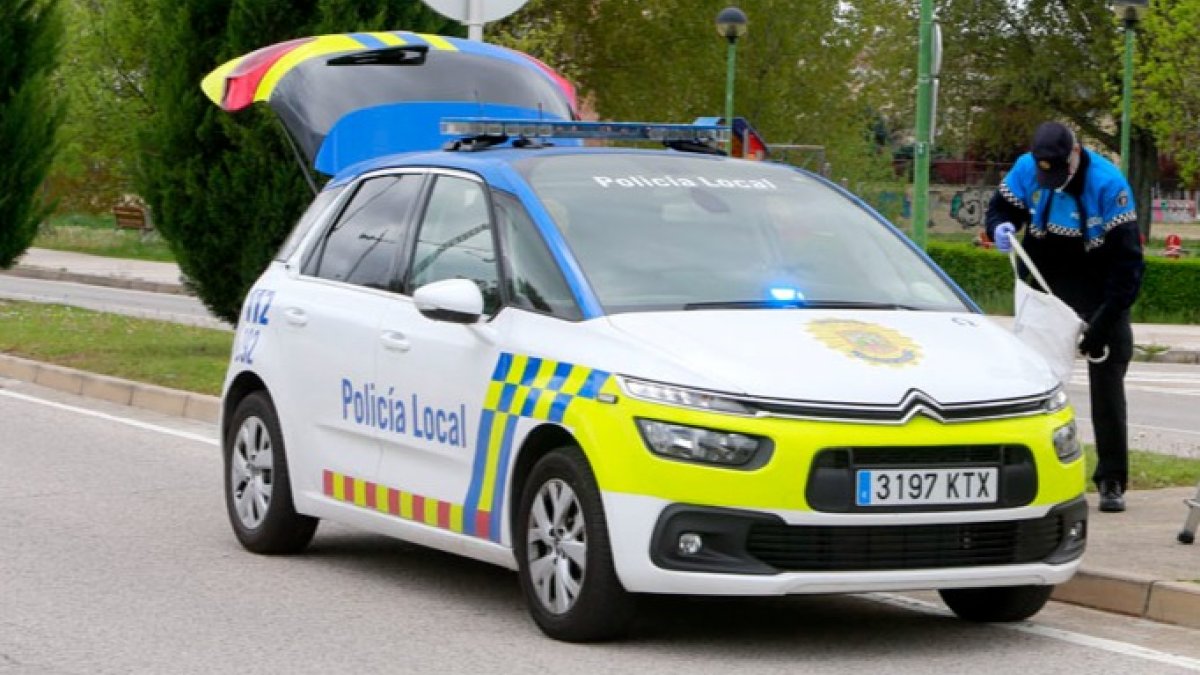 Imagen de un vehículo de la Policía Local. ECB