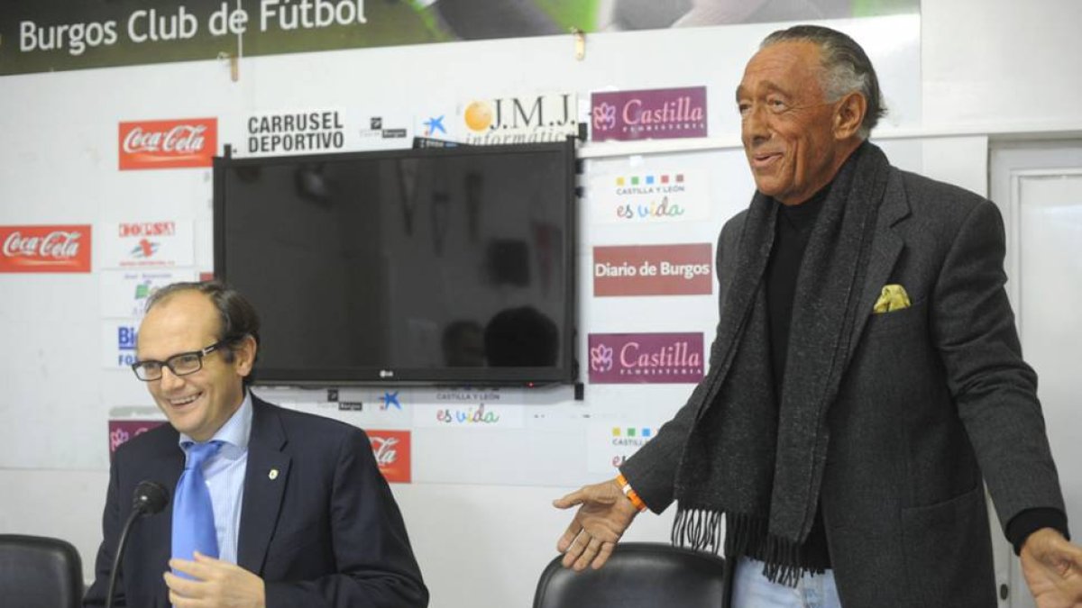 Juan Carlos Barriocanal y Nacho Lewin el día en el que se firmó el acuerdo.-ISRAEL L. MURILLO