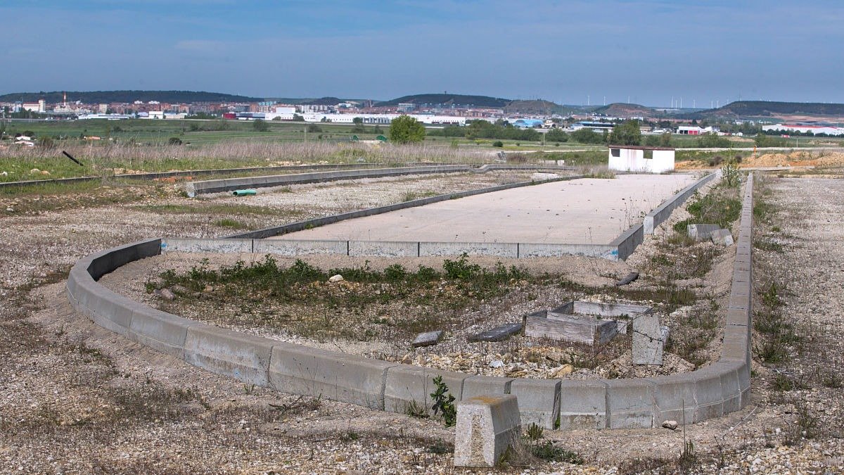 Las obras paradas del parque tecnológico. TOMÁS ALONSO