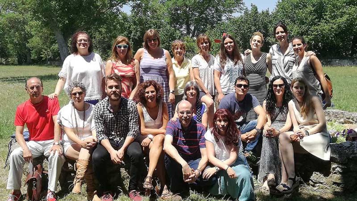 Equipo de terapeutas de Proyecto Hombre que trabajan con jóvenes, familias y adultos con problemas de adicción.-ECB