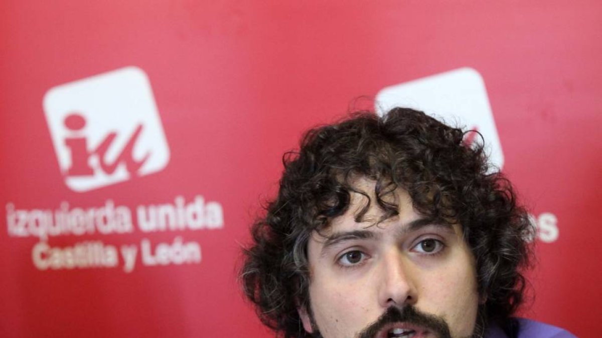 José Sarrión presenta su candidatura a las primarias de IU para las Elecciones Autonómicas de Castilla y León, denominada 'Recuperar la ilusión'-Ical
