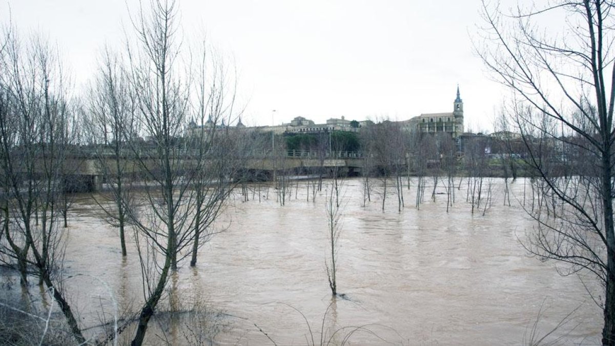 Las inundaciones son desgraciadamente frecuentes en la comarca de Arlanza, tal y como puede verse en esta imagen del entorno de Lerma.-ECB