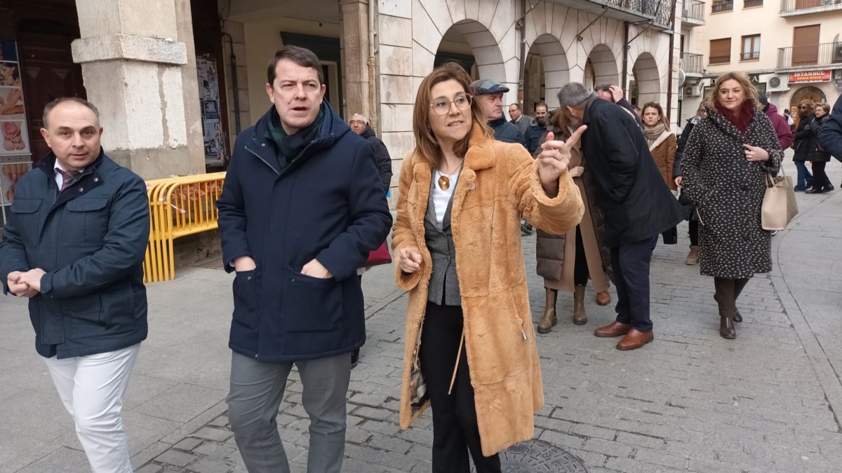 Alfonso Fernández Mañueco durante su visita hoy a Aranda