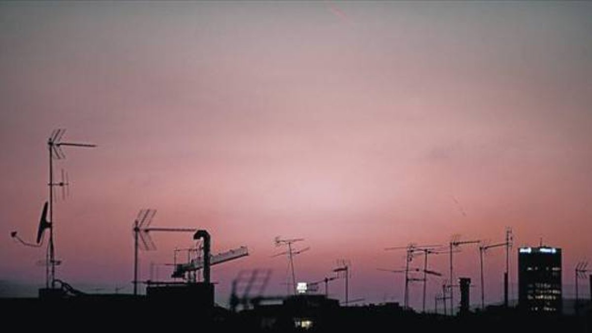 Imagen de antenas colectivas de comunidades de vecinos.-Foto: ARCHIVO
