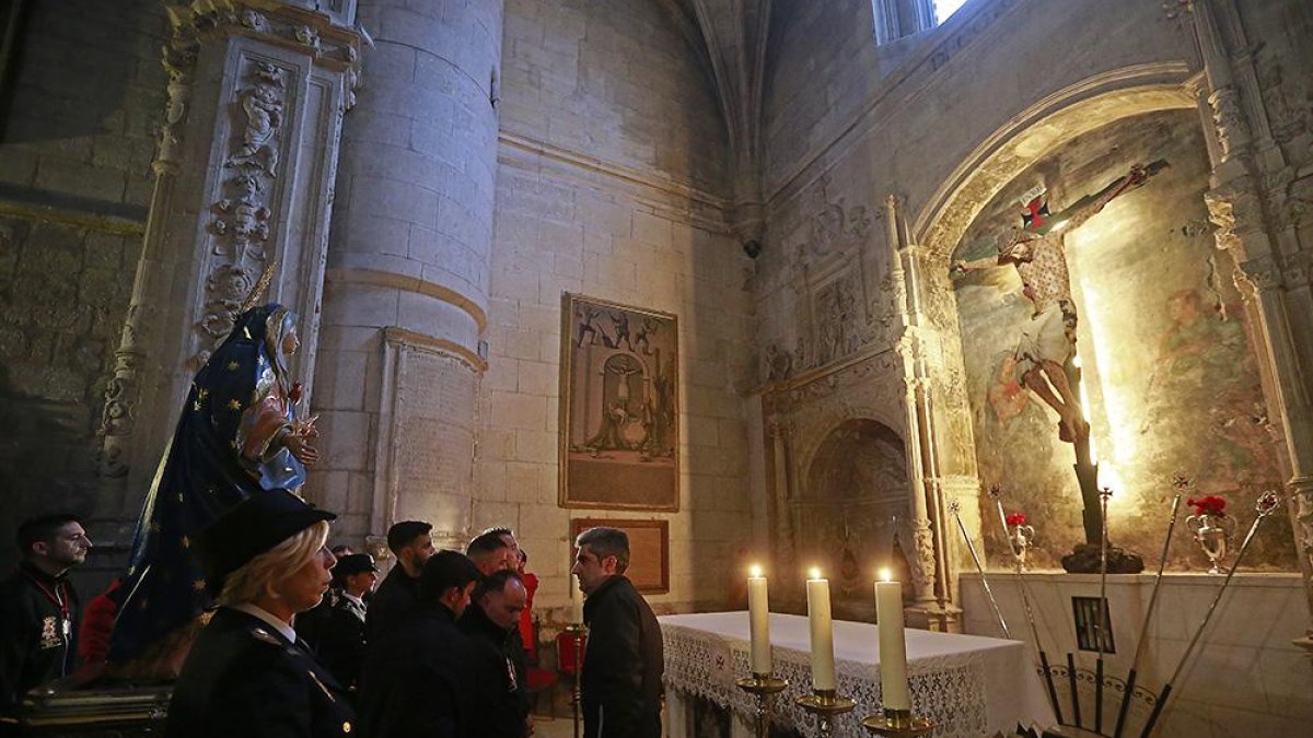 Procesión del Encuentro en la iglesia de San Gil