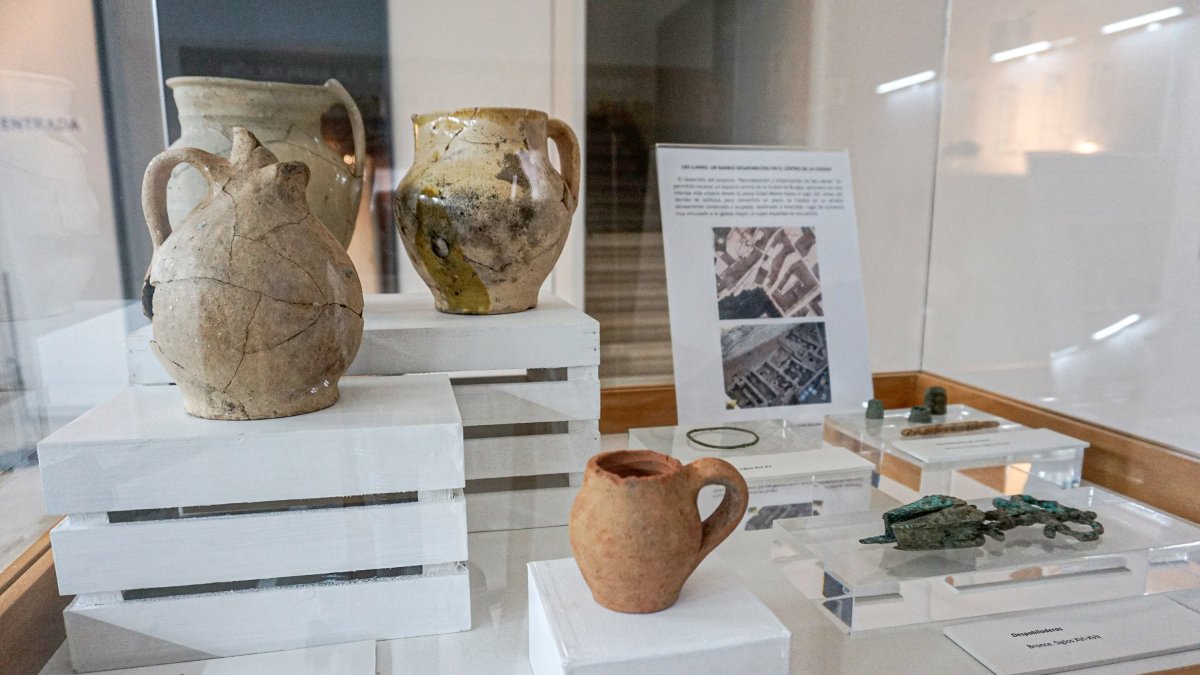 Imagen de la vajilla expuesta en el Museo de Burgos. ECB