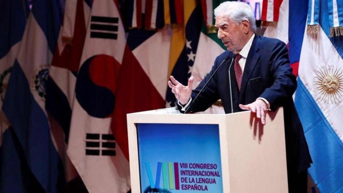 Vargas Llosa, durante su discurso en el Congreso Internacional de la Lengua Española.-EFE / MARISCAL
