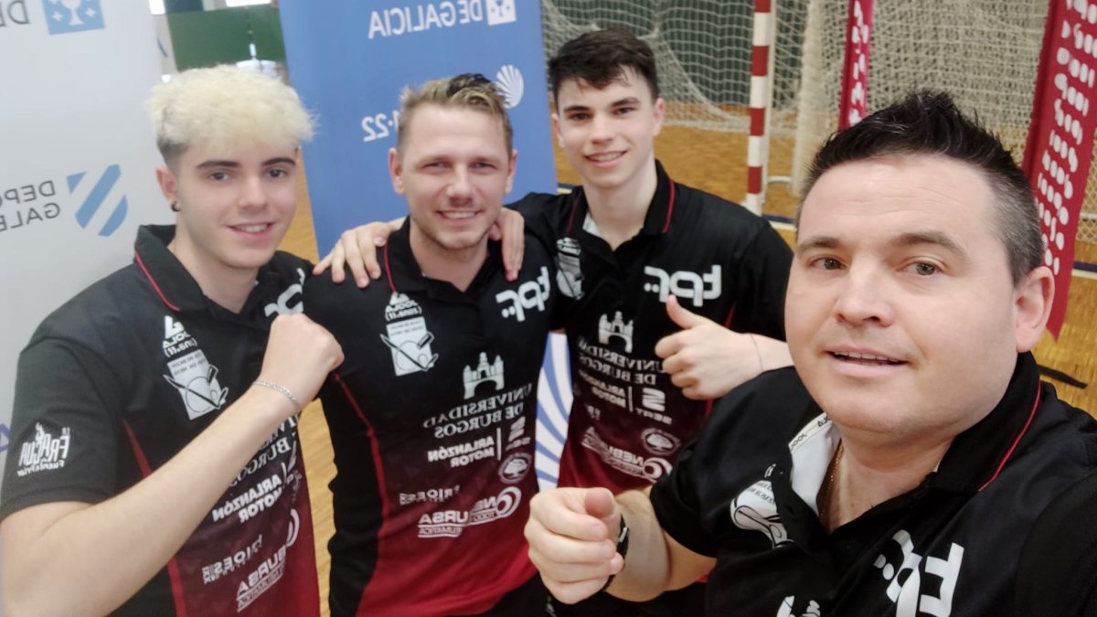 El equipo del UBU TPF celebra la clasificación para jugar en Europa. ECB