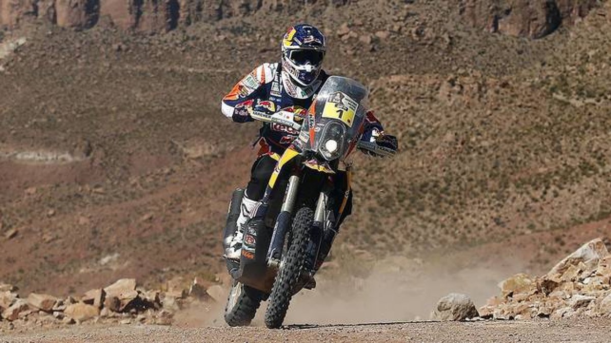 Marc Coma, del equipo Red Bull KTM, en acción durante el rali Dakar 2015.-FELIPE TRUEBA