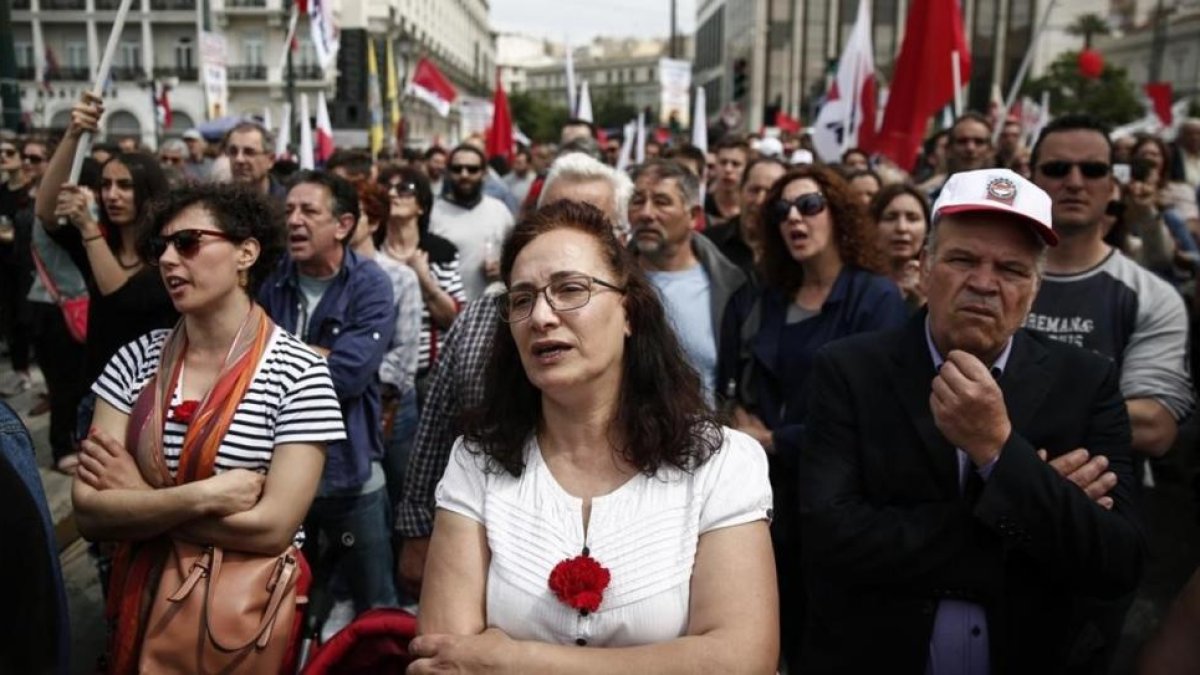 Protesta en Atenas de los afiliados al sindicato comunista PAME.-AP / Yorgos Karahalis