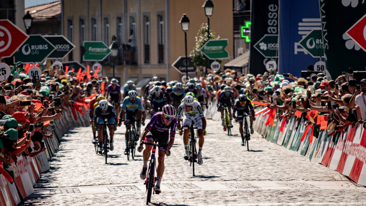 Langellotti se impone en el esprint final. VOLTA DE PORTUGAL