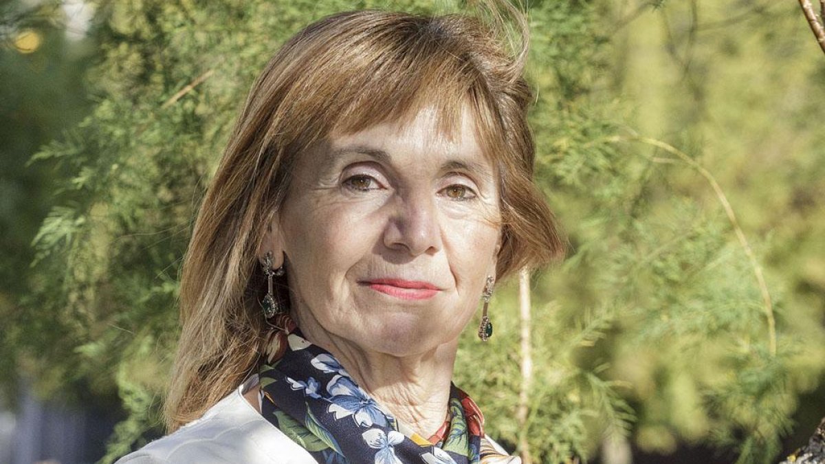 Esperanza Lacalle, nueva alcaldesa de Cabezón de la Sierra-S.O.