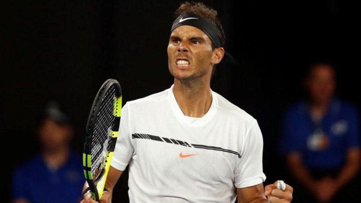 Nadal celebrando un punto en la final de Australia.-REUTERS / THOMAS PETER