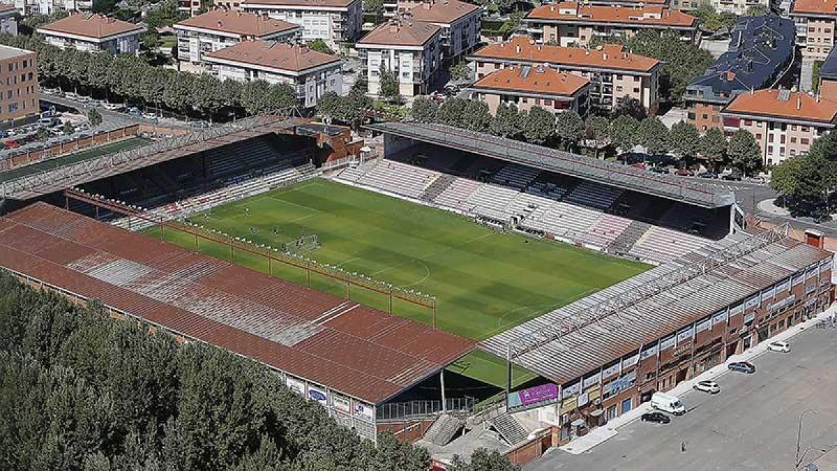 Vista general del estadio municipal de El Plantío.-RAÚL OCHOA