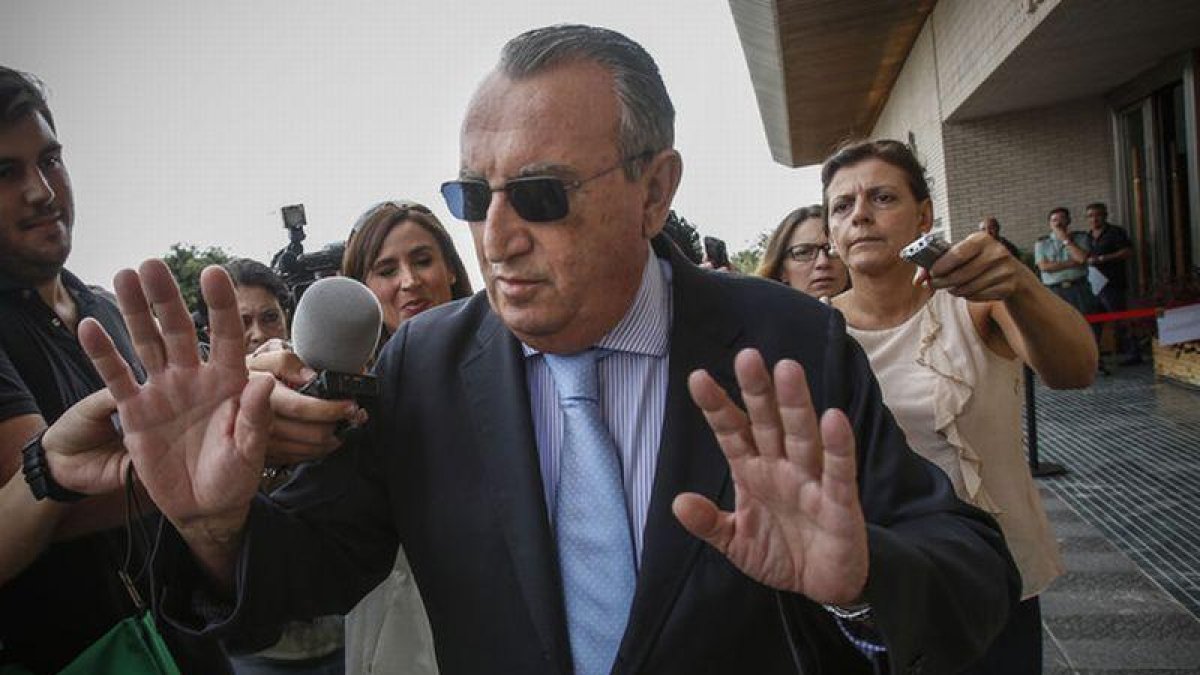 El expresidente de la Diputación de Castellón, Carlos Fabra.-MIGUEL LORENZO