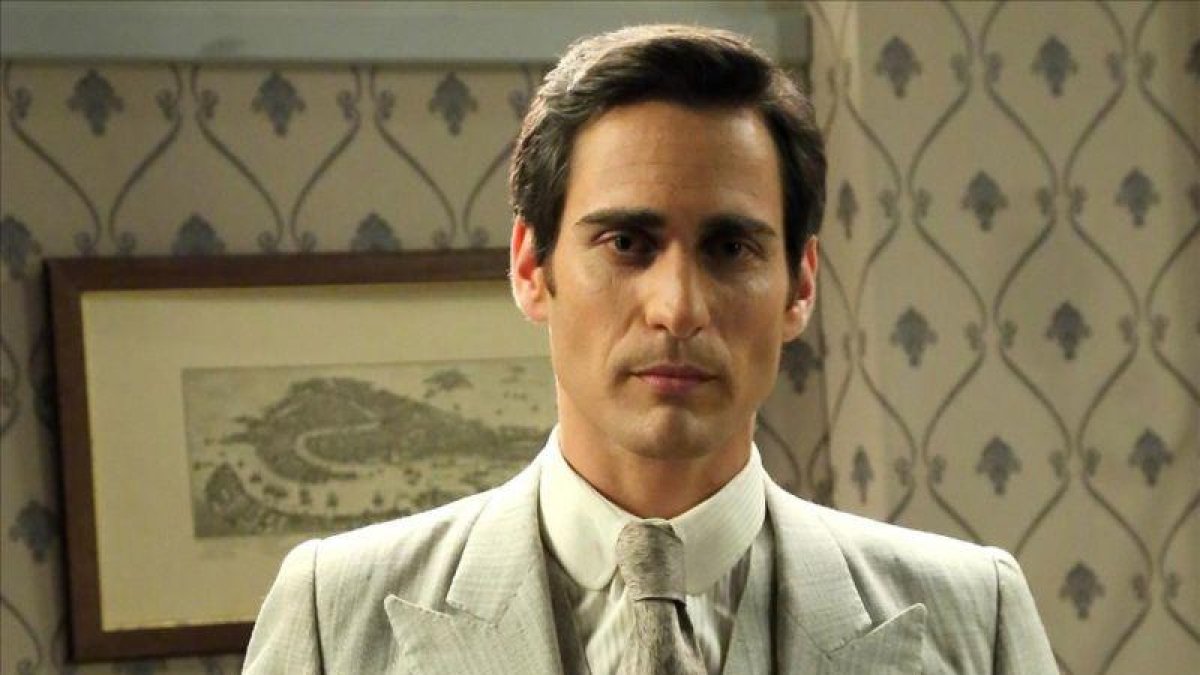 Raül Tortosa es Aquilino en la serie de Antena 3 El secreto de Puente Viejo.-ATRESMEDIA