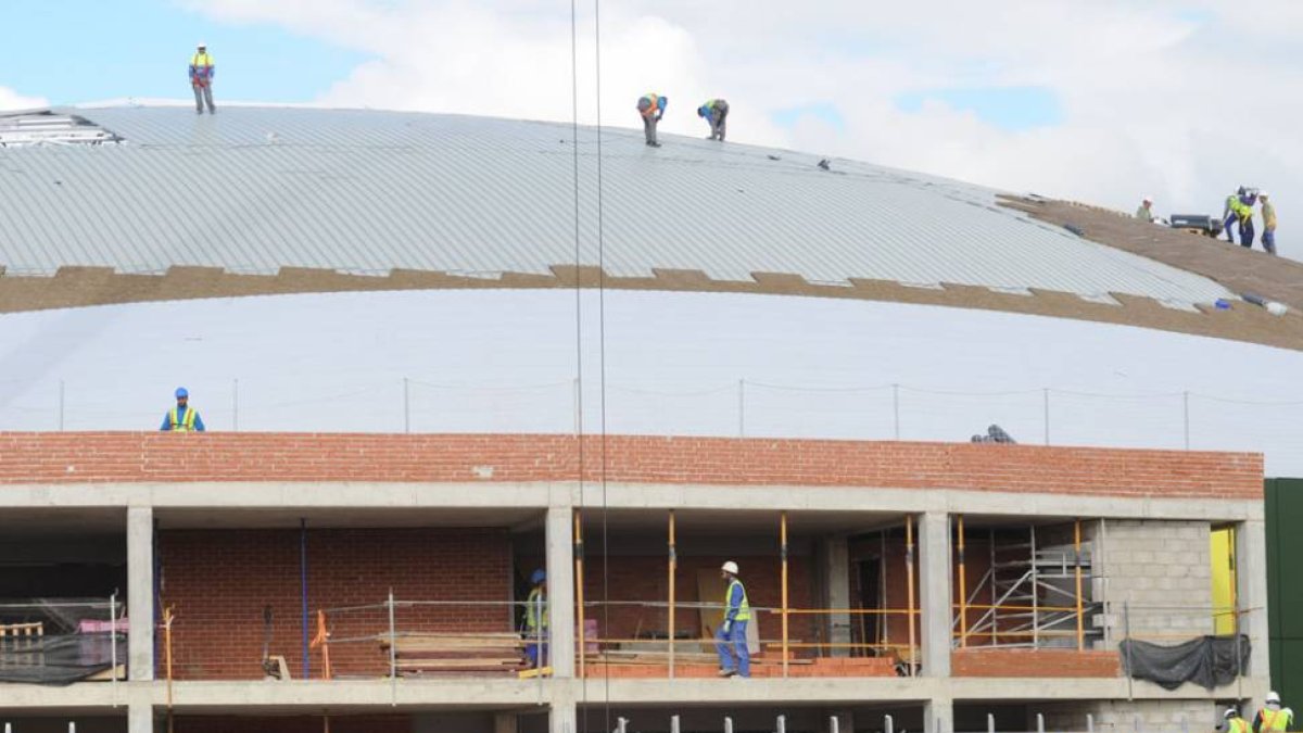 Estado actual de las obras de la cubierta.-I.L.M.