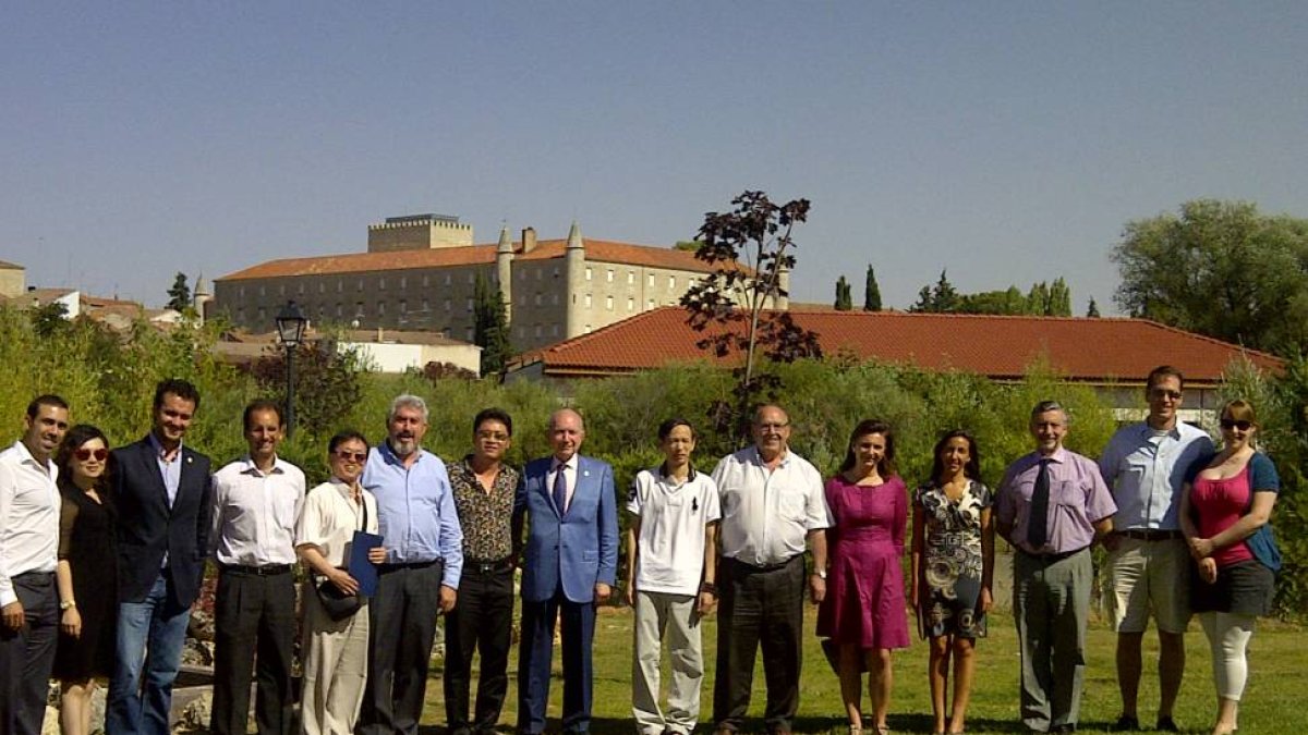 Una delegación china estuvo de visita en el centro ribereño en 2012-ECB