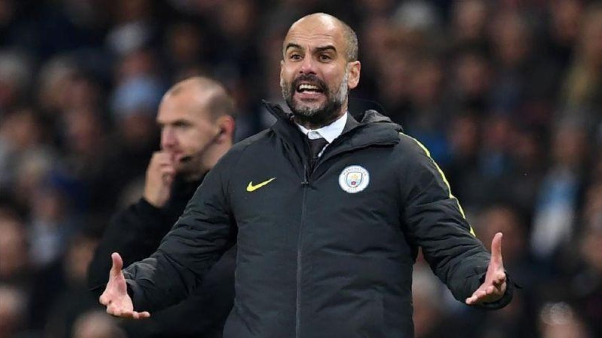 Pep Guardiola, en un partido del Manchester City.-AFP / PAUL ELLIS