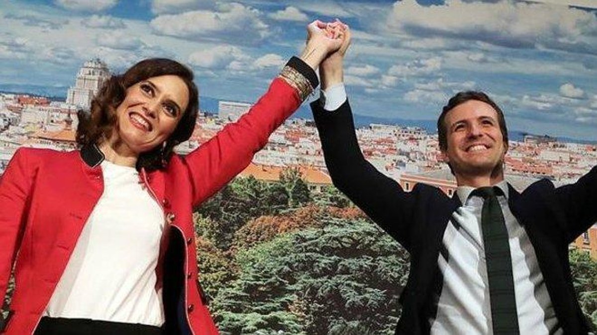 Díaz Ayuso y Casado, juntos en un acto del PP en una foto de archivo.-