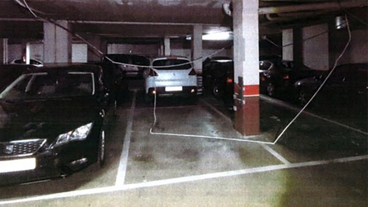 Imagen de los daños provocados por el detenido. POLICÍA LOCAL