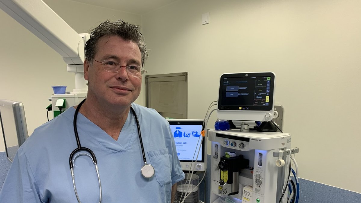 El doctor Juan García Carrasco, responsable de la Unidad del Dolor del Hospital San Juan de Dios de Burgos.