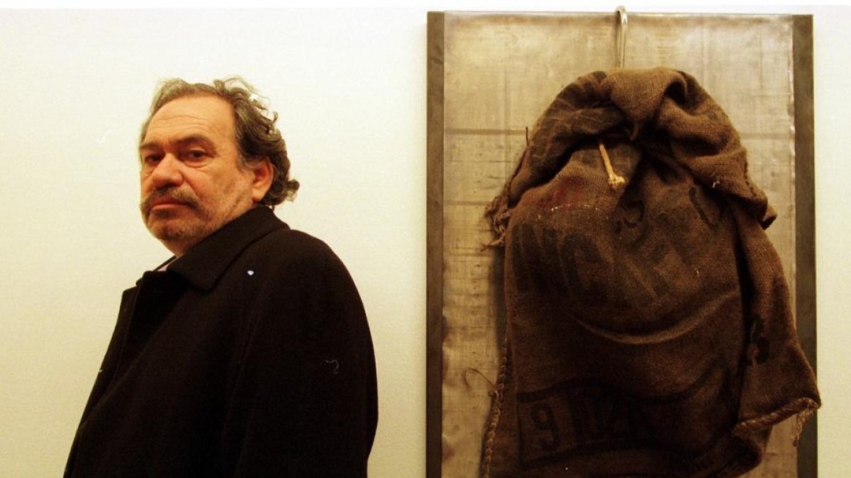 Jannis Kounellis, en Barcelona (1999).-JULIO CARBÓ