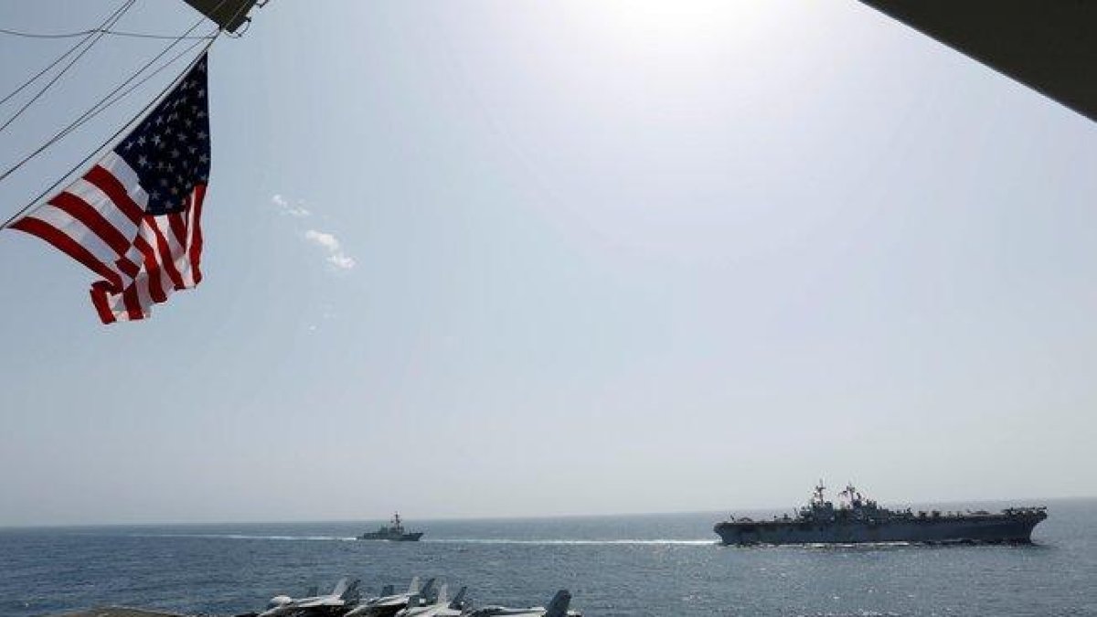 Despliegue de buques militares de los EEUU en el Mar Arábigo.-EPA/US NAVY