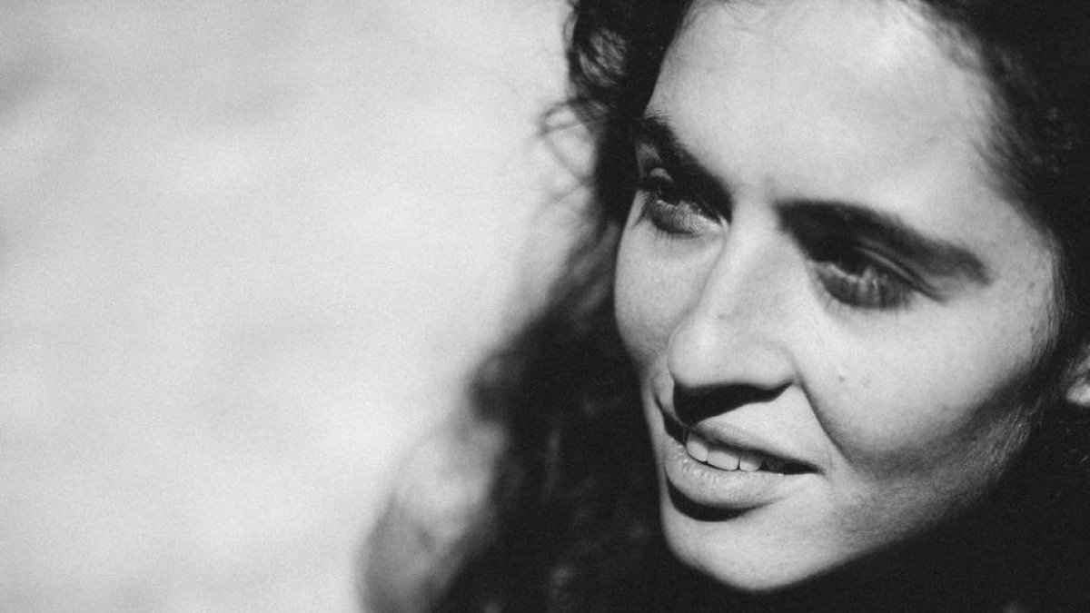 La cantante Sílvia Pérez Cruz actúa mañana en el Teatro Principal.-Clara Belles.