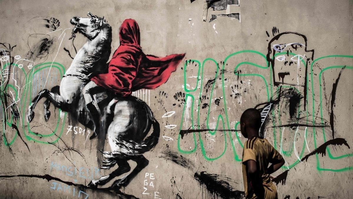 Uno de los últimos trabajos de Banksy, en París. /-AFP / PHILIPPE LOPEZ