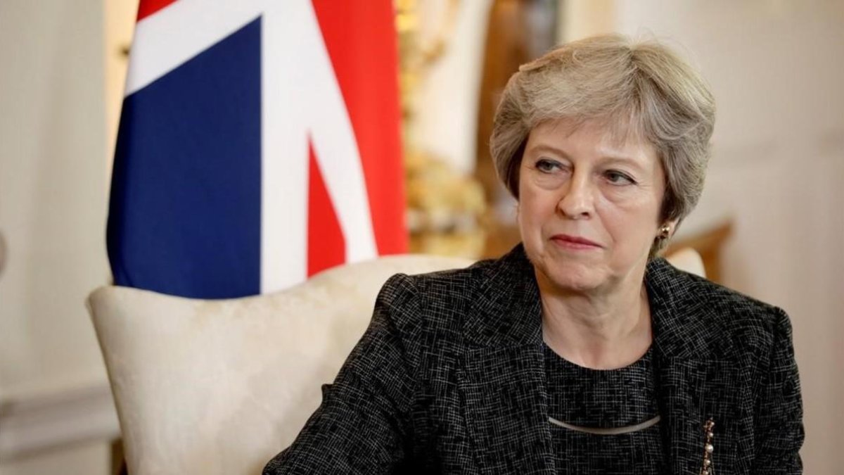 La primera ministra británica, Theresa May, en su residencia de Downing Street.-EL PERIÓDICO