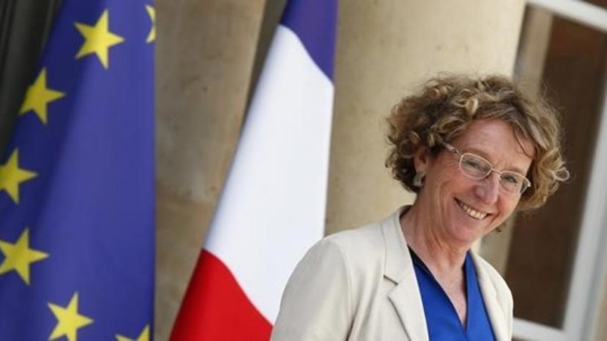 La ministra de Trabajo francesa, Muriel Penicaud, investigada por la Fiscalía.-AP / FRANÇOIS MORI