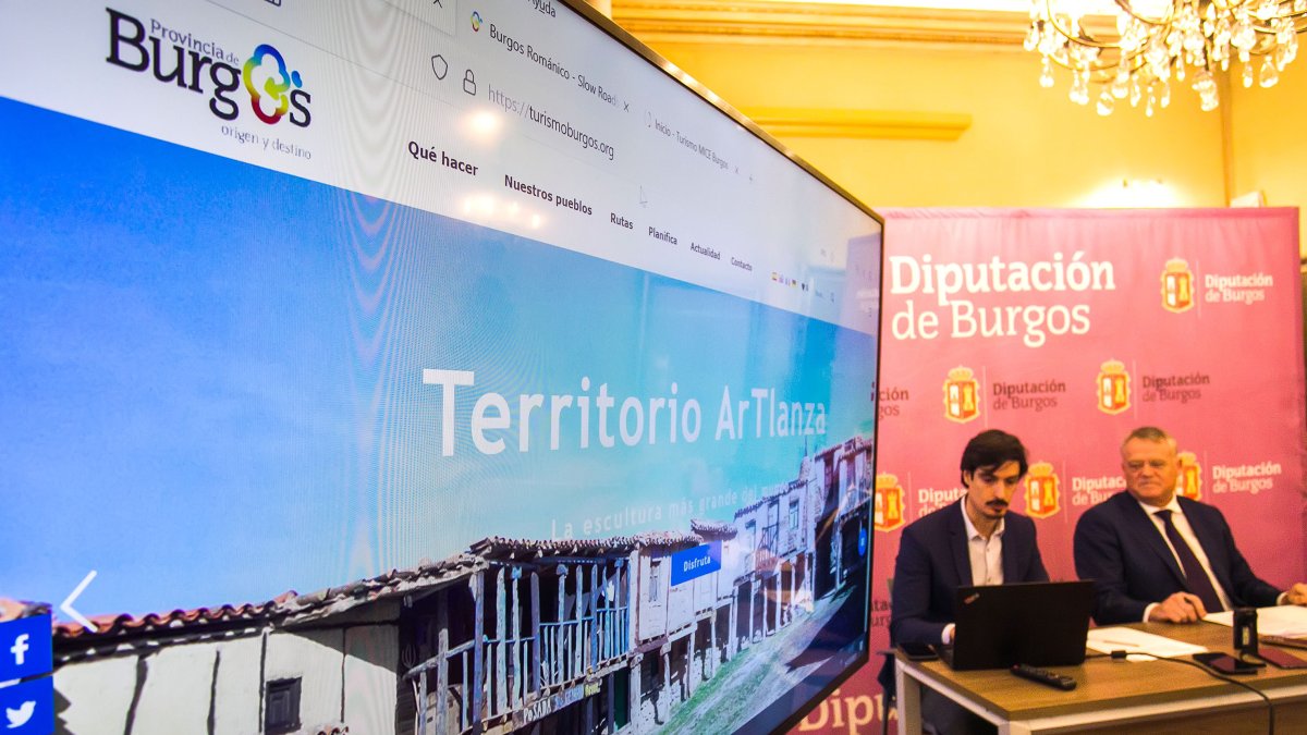 Imagen de la presentación de la nueva página web de Sodebur. TOMÁS ALONSO