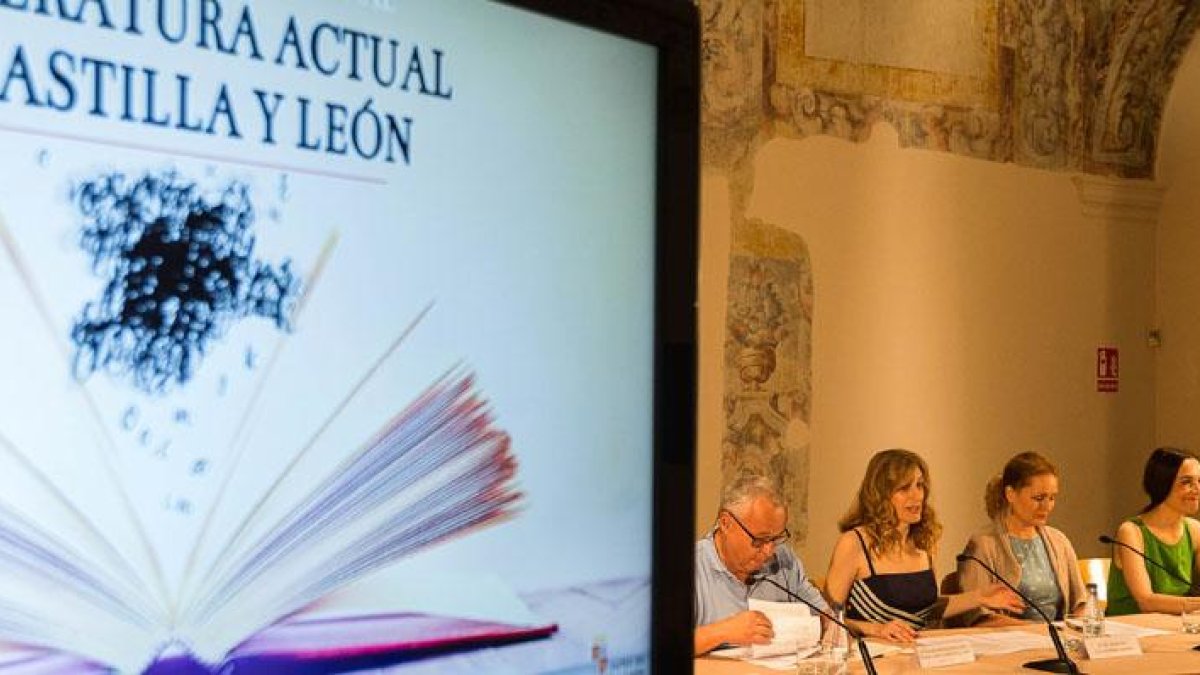 Un momento de la presentación del congreso, que tuvo lugar ayer en Valladolid.-ICAL
