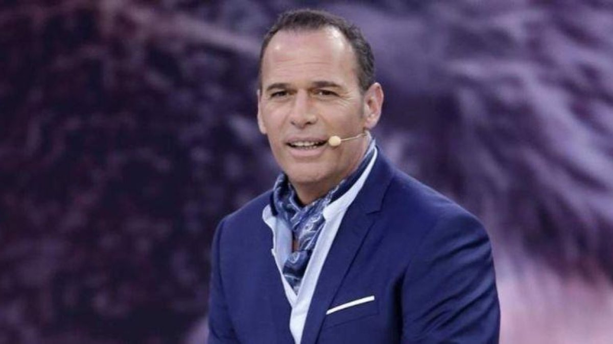 El presentador Carlos Lozano.-EL PERIÓDICO
