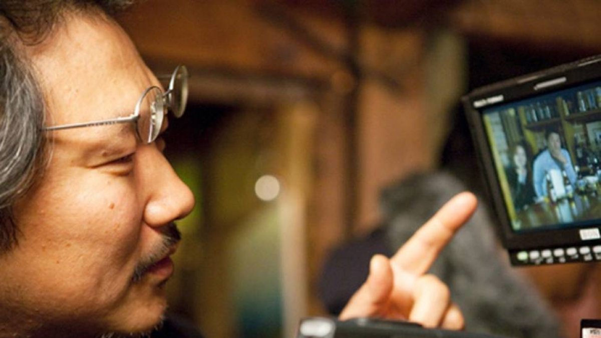 Dieciséis títulos jalonan la filmografía de Hong Sang-soo, que arrancó en los años noventa.-