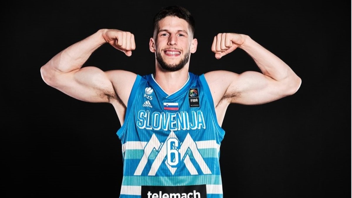Nikolic, con la camiseta de Eslovenia. FIBA