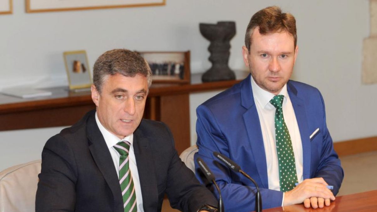 Rafael Barbero y Javier Lacalle.-ISRAEL L. MURILLO