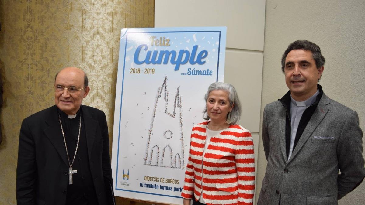 El arzobispo Fidel Herranz y Pura Arranz, mienbro de la comisión que prepara las actividades del 2021.-DIÓCESIS