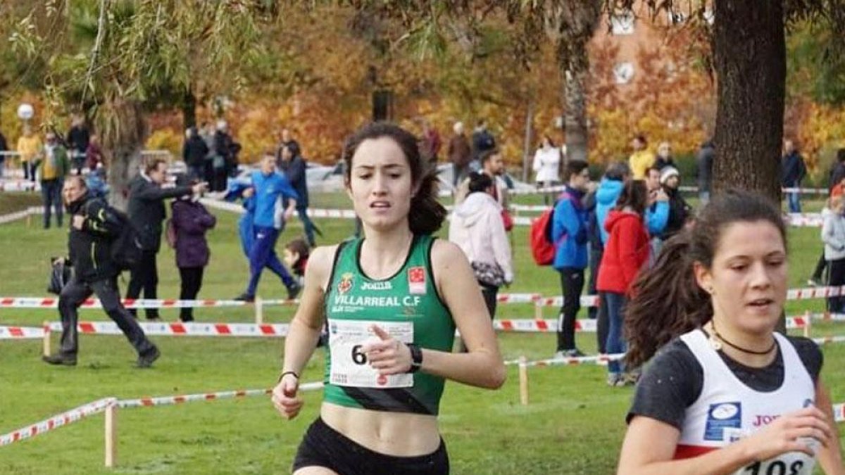 Cristina Ruiz en plena acción en el Cross Internacional de Alcobendas.-ECB