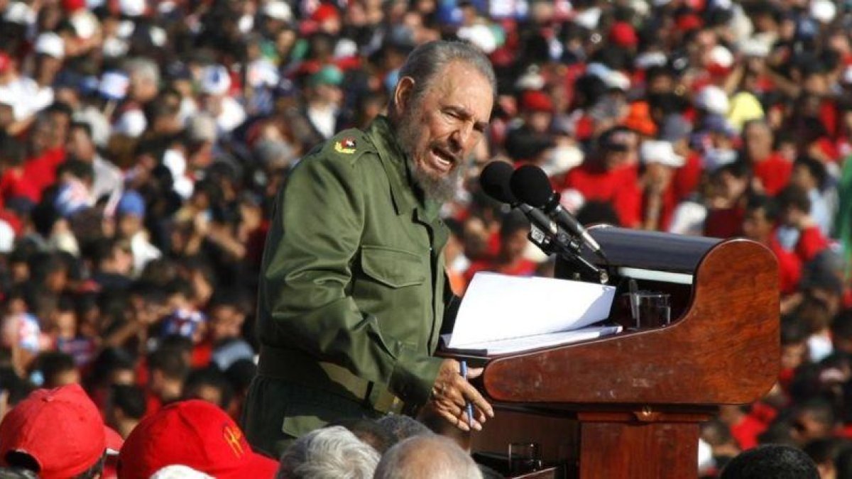 Fidel Castro, el 1 de mayo del 2006 en La Habana.-Javier Galeano
